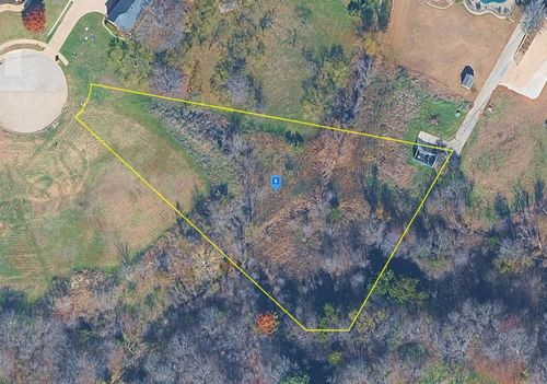 1004 Cove Meadow Ct, Cedar Hill, TX, 75104-8280 | Card Image