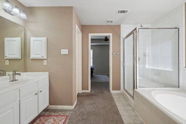 19003 Silent Spruce Ct, House other with 3 bedrooms, 3 bathrooms and 2 parking in Houston TX | Image 12