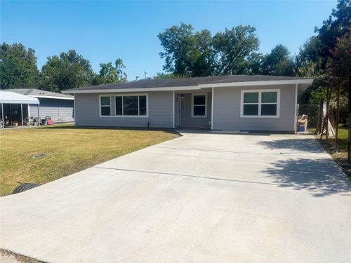 225 Sarlee Dr, La Marque, TX, 77568-6257 | Card Image