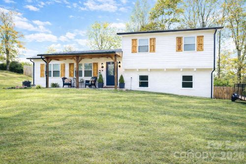 303 Kela Dr, Morganton, NC, 28655-9080 | Card Image