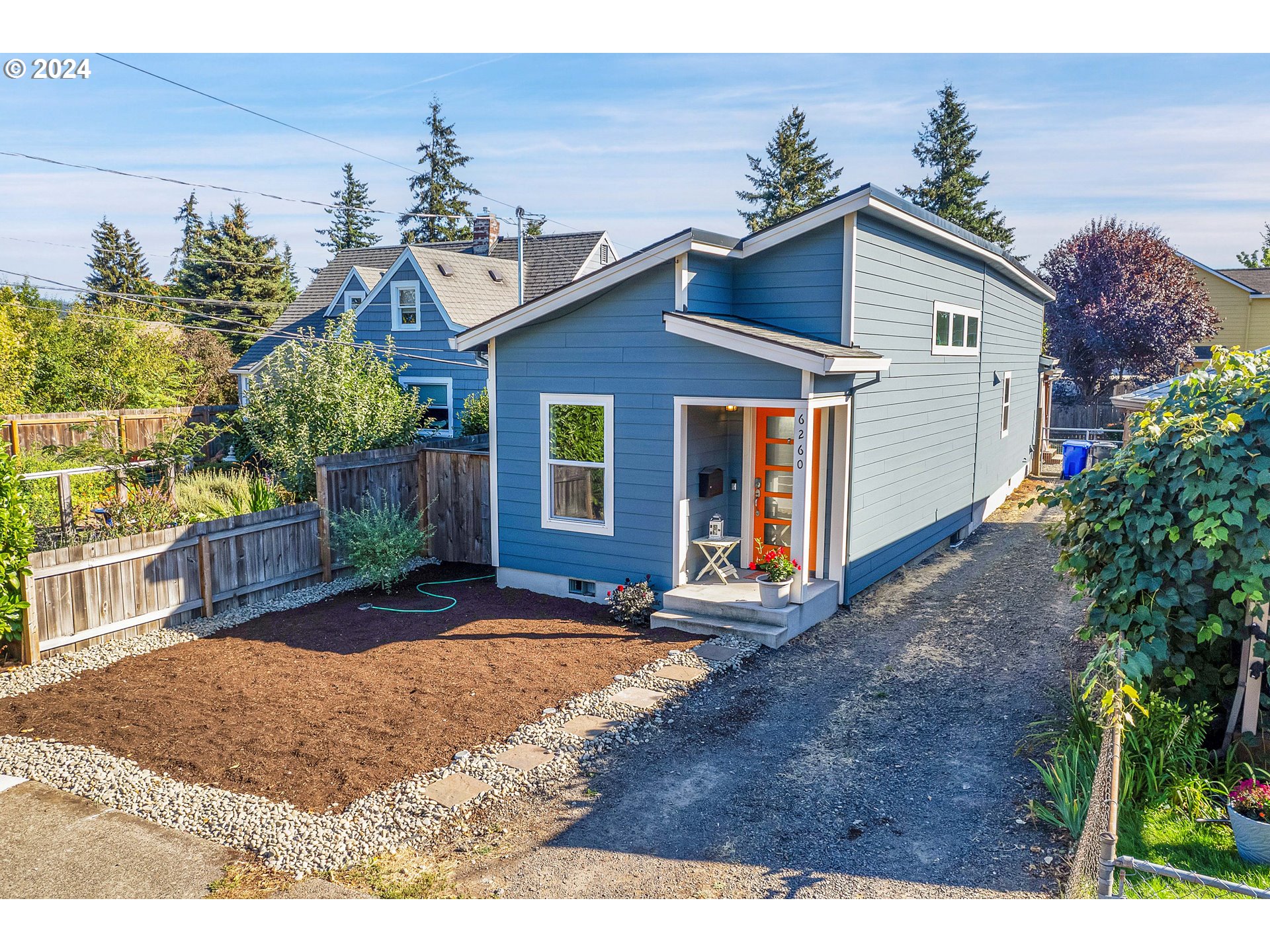 Flavel St, Portland, OR 97206