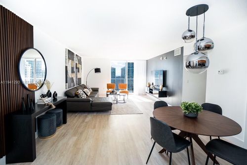 apt-3524-1200 Brickell Bay Dr, Miami, FL, 33131-3272 | Card Image