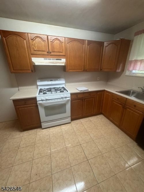 257 Illinois Ave, Paterson, NJ, 07503-1525 | Card Image