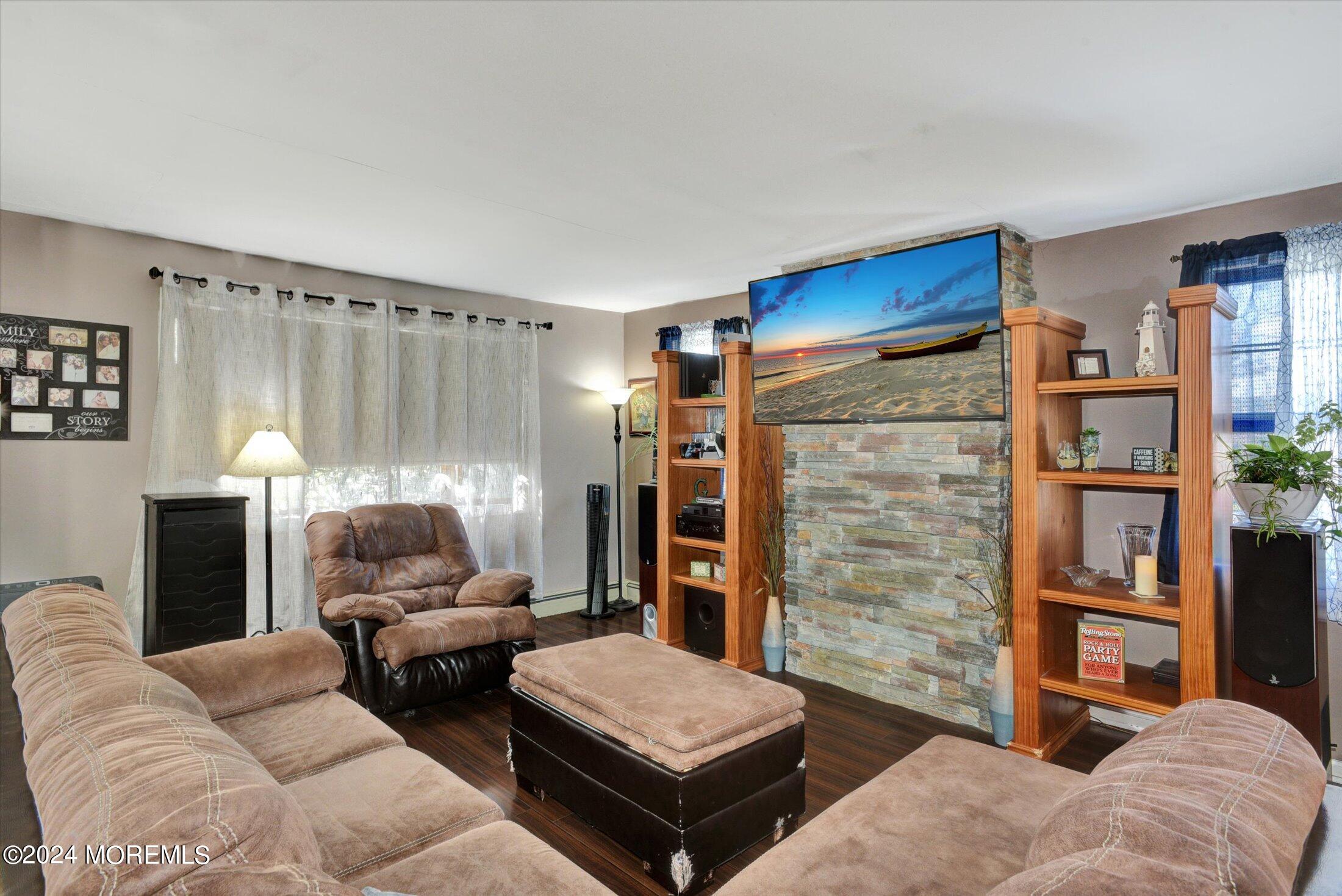 Main St, Sayreville, NJ 08872