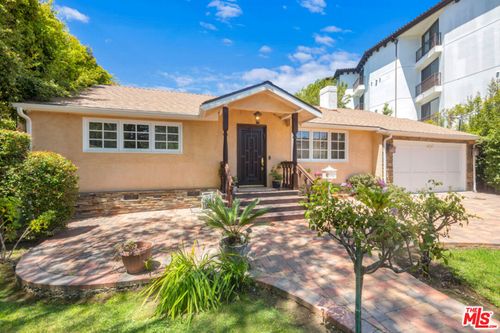 11717 Chenault St, Los Angeles, CA, 90049-4213 | Card Image