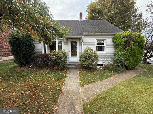 600 S Temple Blvd, TEMPLE, PA, 19560-1935 | Card Image