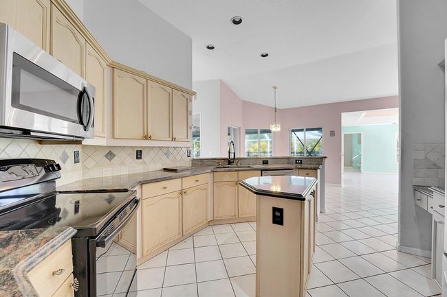 14541 68 Th St N, House other with 4 bedrooms, 3 bathrooms and null parking in Loxahatchee FL | Image 7