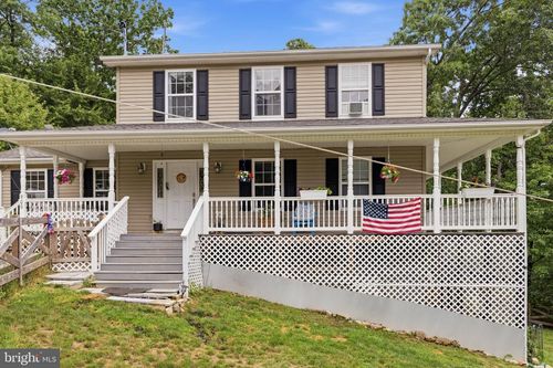 900 Enfield Dr, WINCHESTER, VA, 22602-3630 | Card Image