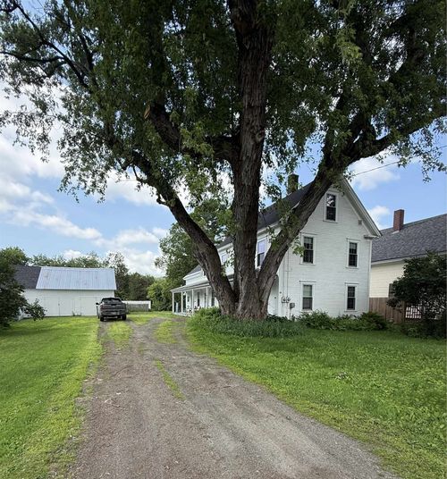 55 South St, Lyndonville, VT, 05851-9273 | Card Image