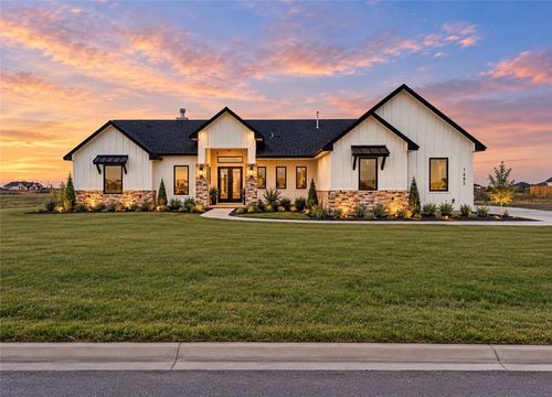 1485 Fenner Ranch Dr, Corpus Christi, TX, 78415-1261 | Card Image