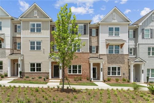 1979 Deco Dr, Kennesaw, GA, 30144-1899 | Card Image