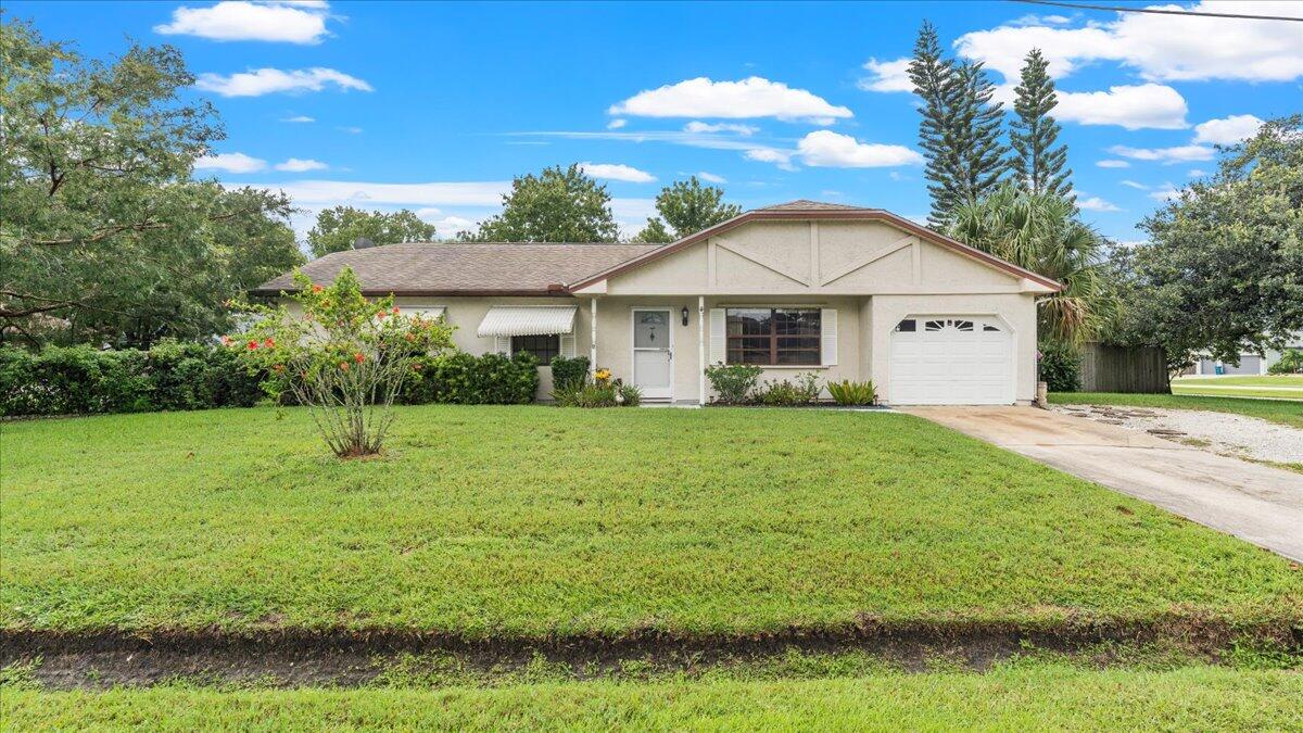 Pembroke Ave, Palm Bay, FL 32907