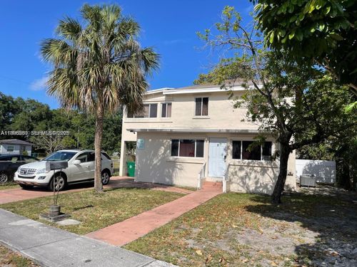 3 Sw 7th Ave, Dania Beach, FL, 33004-3259 | Card Image