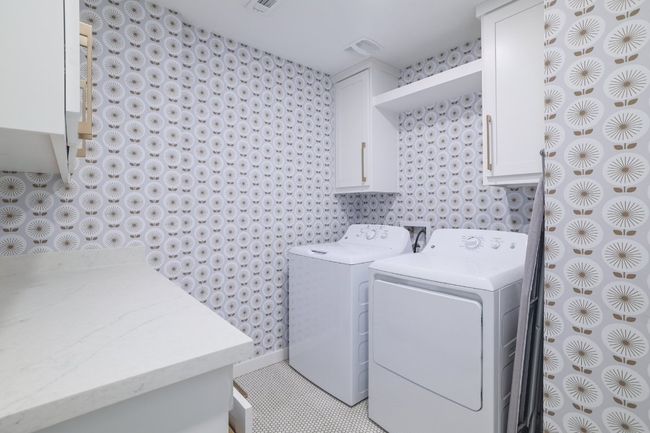 Big laundry room with storage and counter space | Image 25