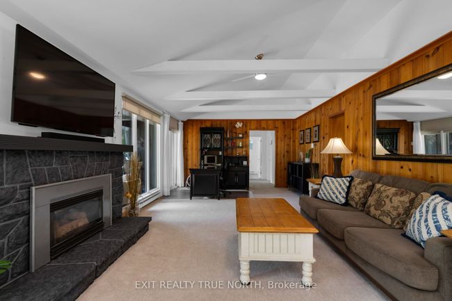 22 Cardinal Dr, House other with 3 bedrooms, 2 bathrooms and 20 parking in Woodville ON | Image 12