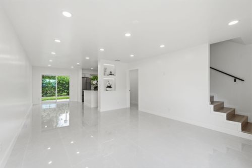 6505 Dockside Cir, Greenacres, FL, 33463-2610 | Card Image
