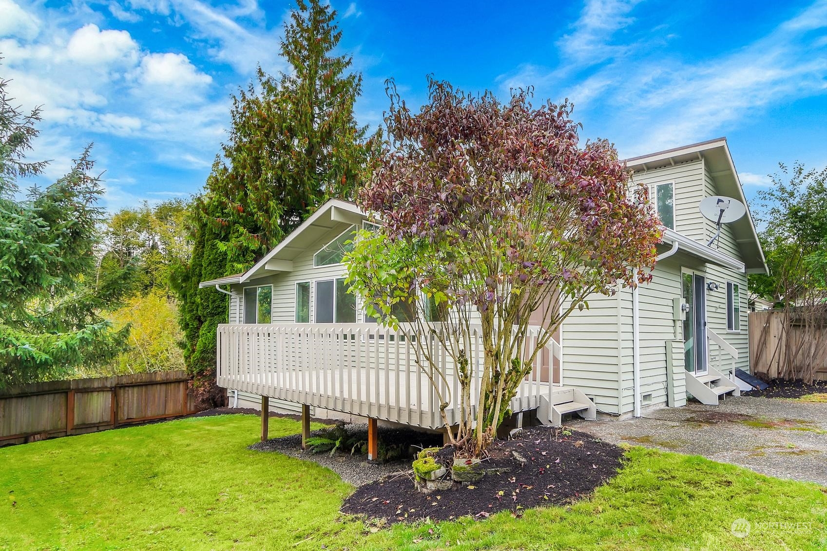 1st Dr, Everett, WA 98208