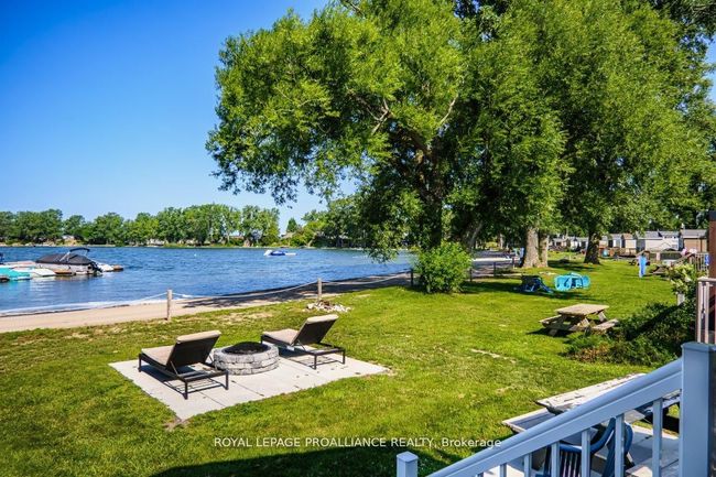 486 Cty Rd 18   3 Beachview Lane, House other with 2 bedrooms, 1 bathrooms and 2 parking in Prince Edward County ON | Image 11