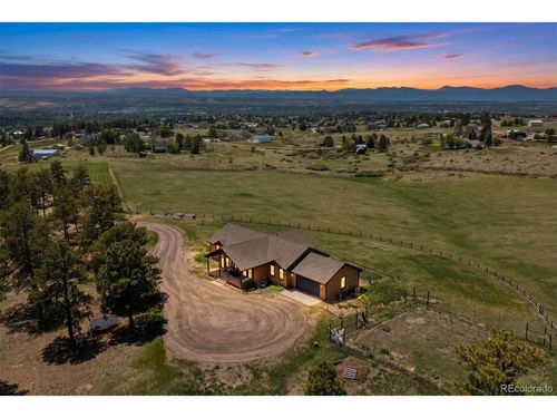 8857 E Parker Rd, Parker, CO, 80138-7208 | Card Image