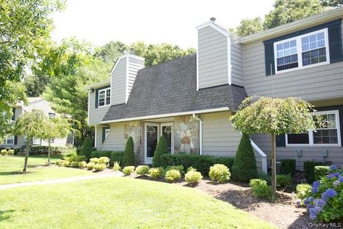 164-248 Lake Pointe Drive, Brookhaven, NY, 11953 | Card Image
