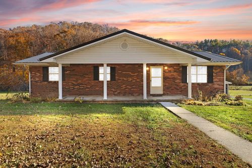 84 Terrill Rd, Campton, KY, 41301-9535 | Card Image