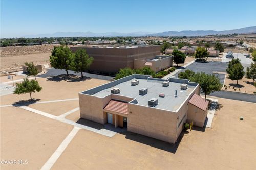 3700 W Avenue L, Lancaster, CA, 93536-4137 | Card Image