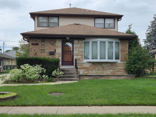 8506 N Oriole Ave, Niles, IL, 60714-2040 | Card Image
