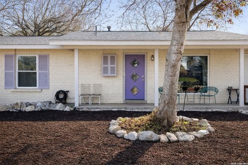 4222 Dauphine Dr, San Antonio, TX, 78218-5009 | Card Image