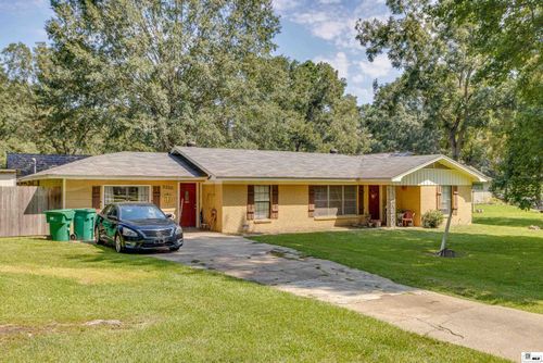 2300 Rainbow Dr, West Monroe, LA, 71291-7635 | Card Image