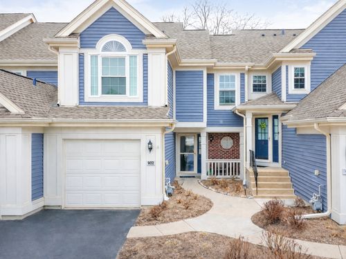 922 Little Falls Ct, Elk Grove Village, IL, 60007-7121 | Card Image