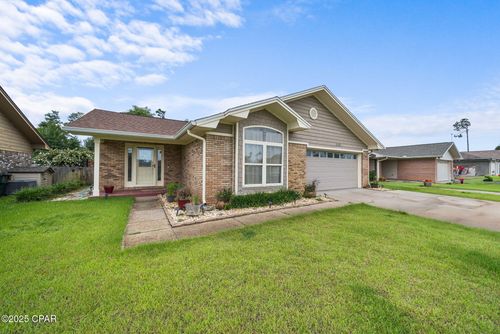 2501 Kimberly Dr, Lynn Haven, FL, 32444-4849 | Card Image