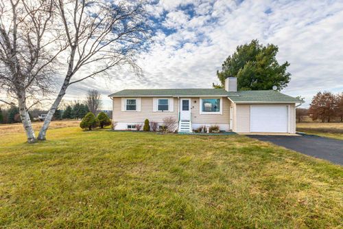 10A125 E Apple Canyon Rd, APPLE RIVER, IL, 61001-9331 | Card Image