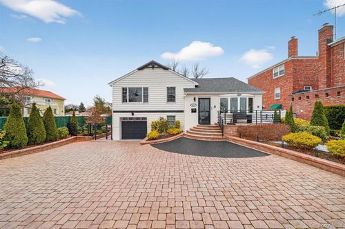 3377 Agar Pl, Bronx, NY, 10465-1367 | Card Image