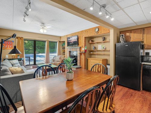 2a3-137 E Mountain Rd, Killington, VT, 05751-9615 | Card Image