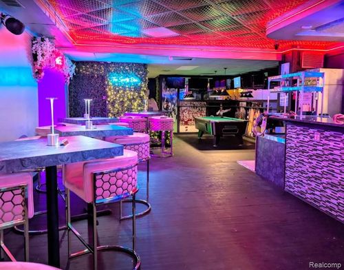 14925 Livernois Ave, Detroit, MI, 48238-2061 | Card Image