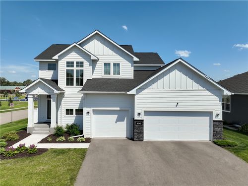 496 Kerry Way, Hudson, WI, 54016-2307 | Card Image