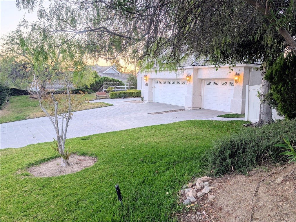 Residential in Canyon Country 3