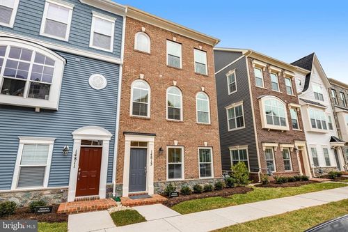 14813 Retreat Blvd, CHANTILLY, VA, 20151-3999 | Card Image