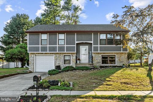 569 Sherry Dr, RUNNEMEDE, NJ, 08078-1834 | Card Image