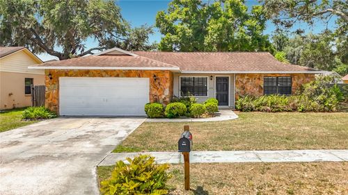 654 Timber Pond Dr, BRANDON, FL, 33510-2937 | Card Image