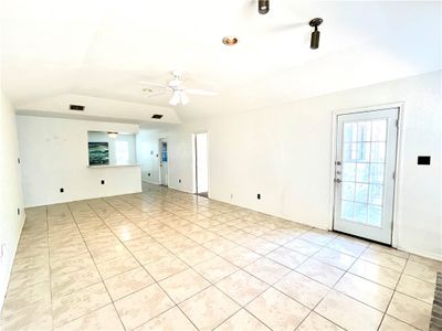 15262 Caravel Drive, House other with 3 bedrooms, 2 bathrooms and null parking in Corpus Christi TX | Image 3