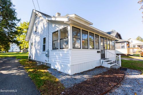 23 Westover St, Pittsfield, MA, 01201-7255 | Card Image