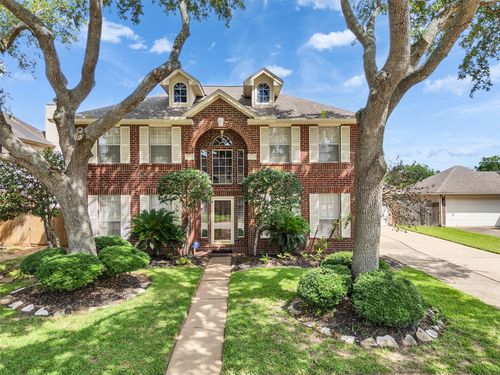 111 Water Oak Dr, League City, TX, 77573-5243 | Card Image