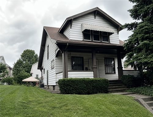 1600 Leishman Ave, New Kensington, PA, 15068-4204 | Card Image