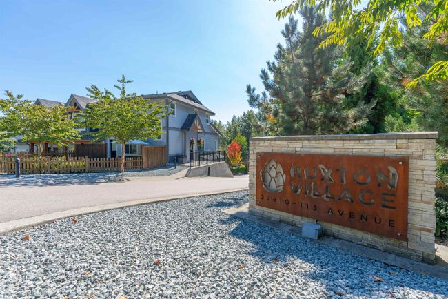 4 - 22810 113 Avenue, Townhouse with 4 bedrooms, 3 bathrooms and 4 parking in Maple Ridge BC | Image 34