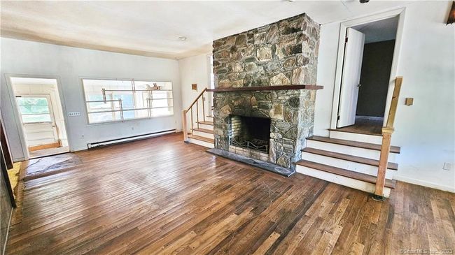 8 Andrews St, House other with 4 bedrooms, 3 bathrooms and null parking in Pawcatuck CT | Image 9