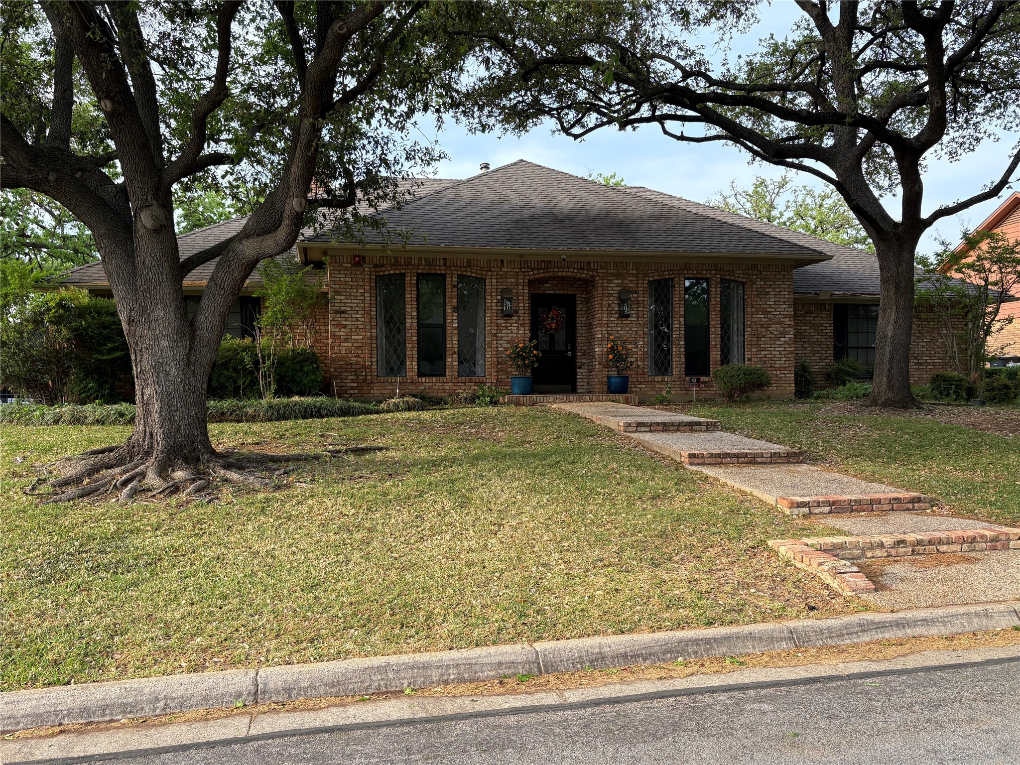 Commercial Sale in Arlington 3