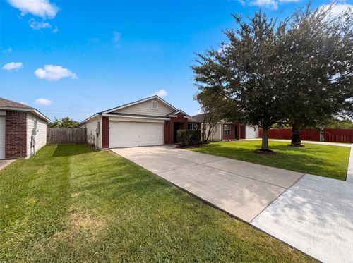 9002 Barracuda Dr, Texas City, TX, 77591-9198 | Card Image