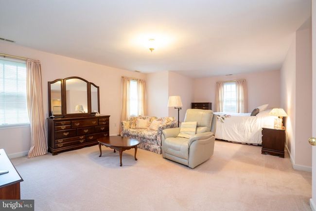 19 Shadow Dr, House other with 4 bedrooms, 3 bathrooms and null parking in PRINCETON JUNCTION NJ | Image 25