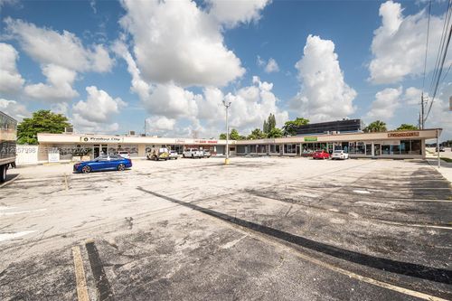 11281132-1128-1132 N University Dr, Pembroke Pines, FL, 33024-5031 | Card Image